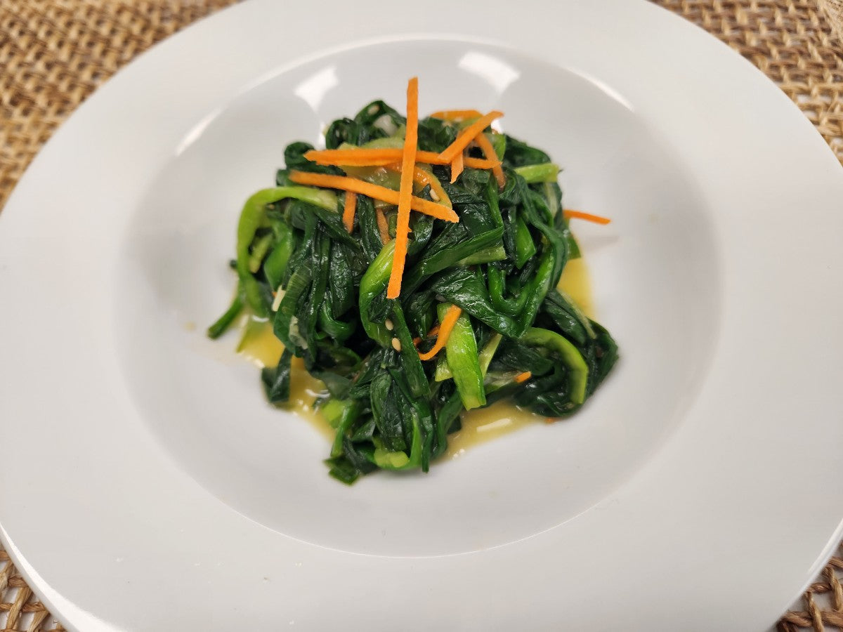 Korean Spinach Banchan (시금치나물)