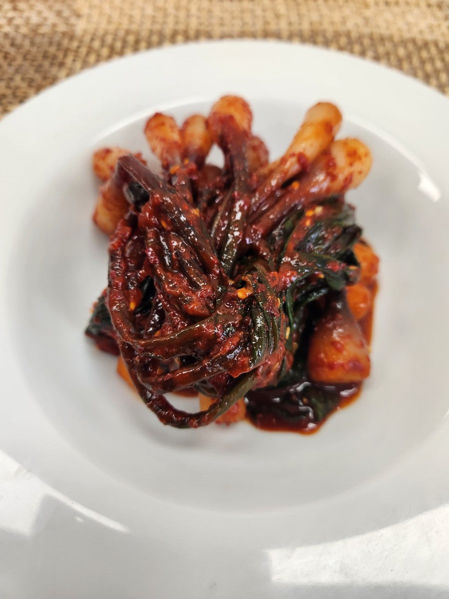 Korean Fermented Scallion Kimchi (파김치)